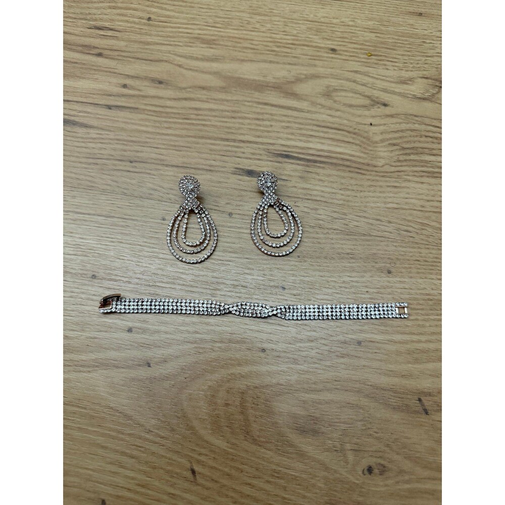 Rose Gold Crystal Teardrop Earring & Bracelet Set